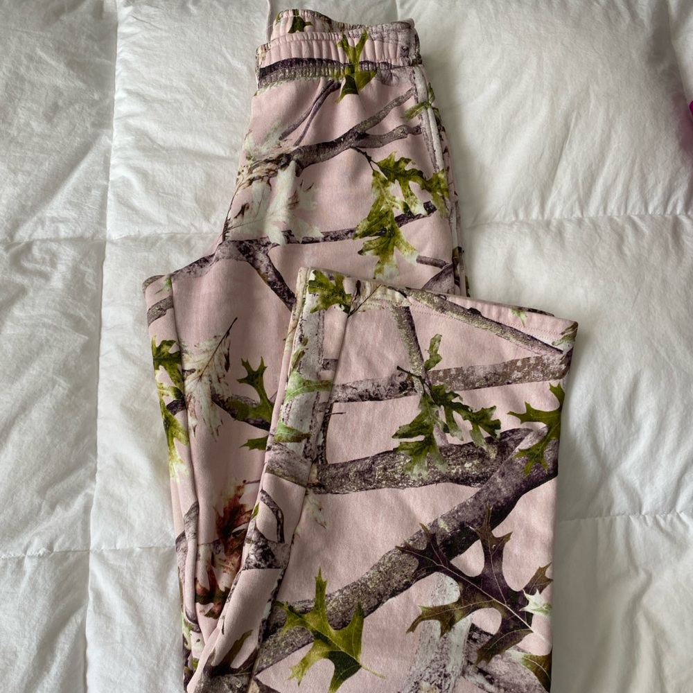 PacSun Camo Sweatpants